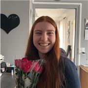 Une étudiante prête à vous aider à travailler sur vos difficultés !